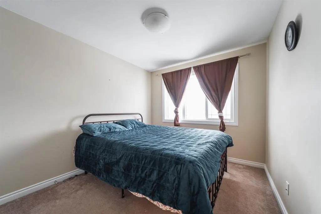 240 Comeau Crescent
