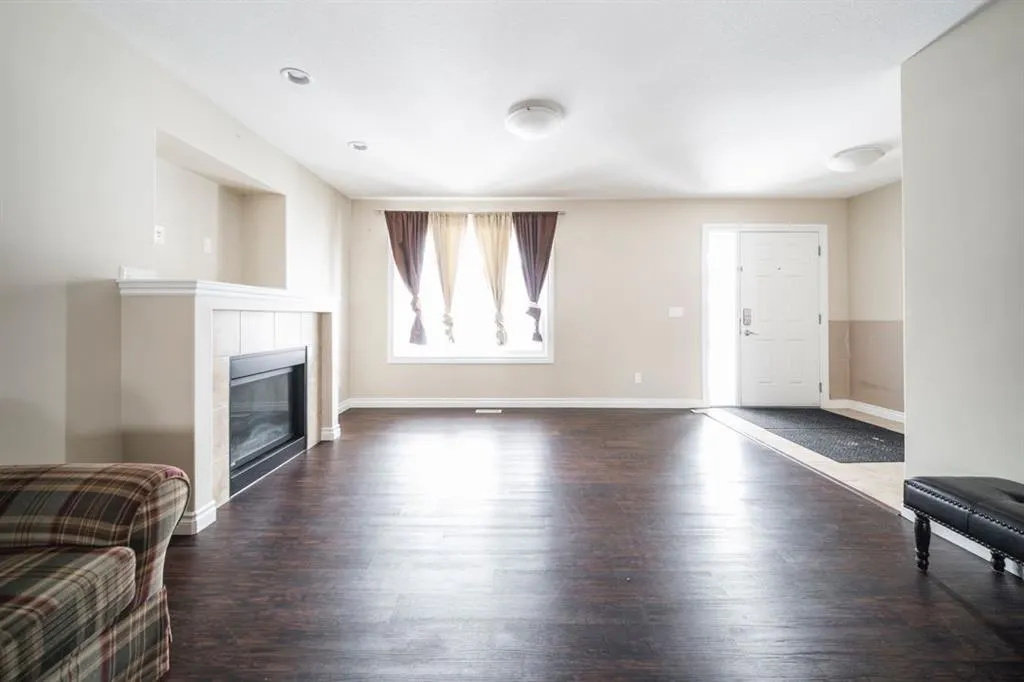 240 Comeau Crescent