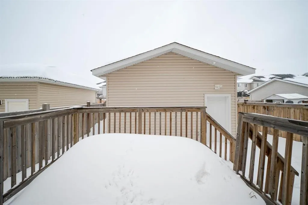 240 Comeau Crescent