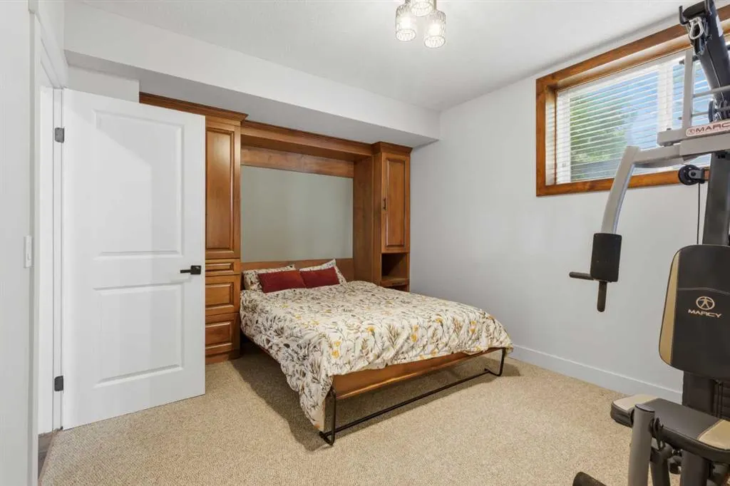 39 Chapala Terrace SE