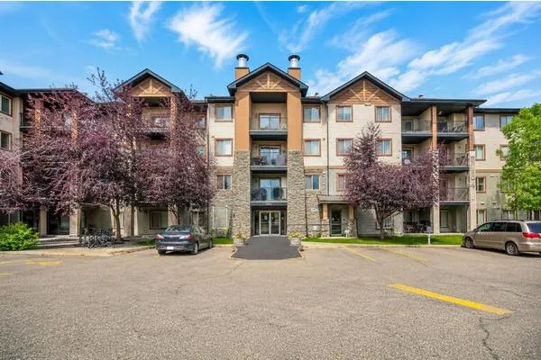 8 Bridlecrest Drive SW
