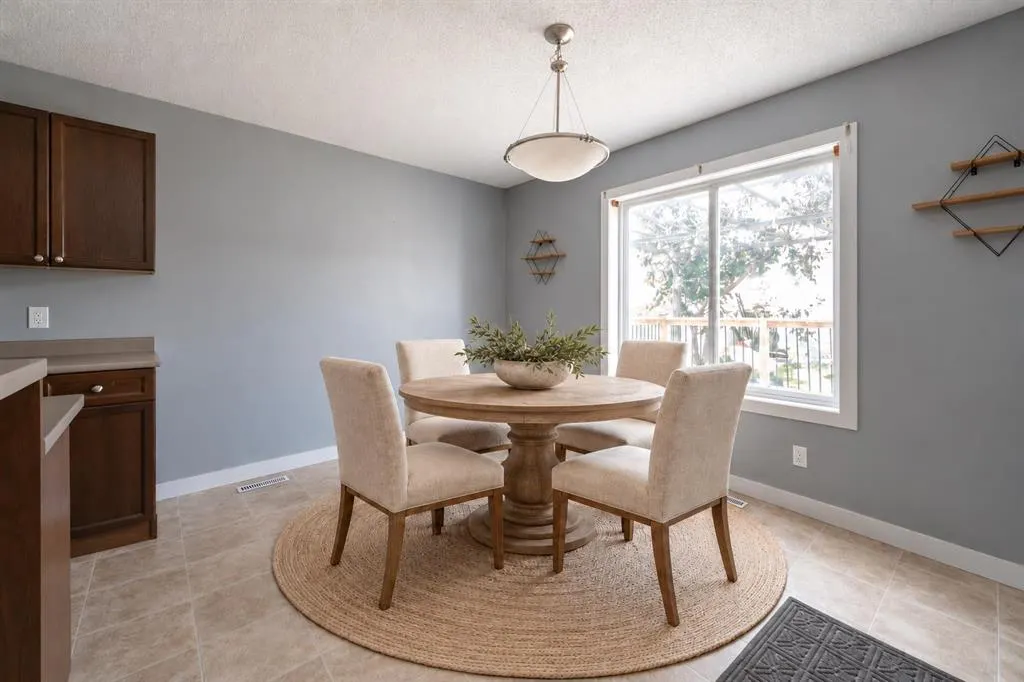 112 Sandstone Lane