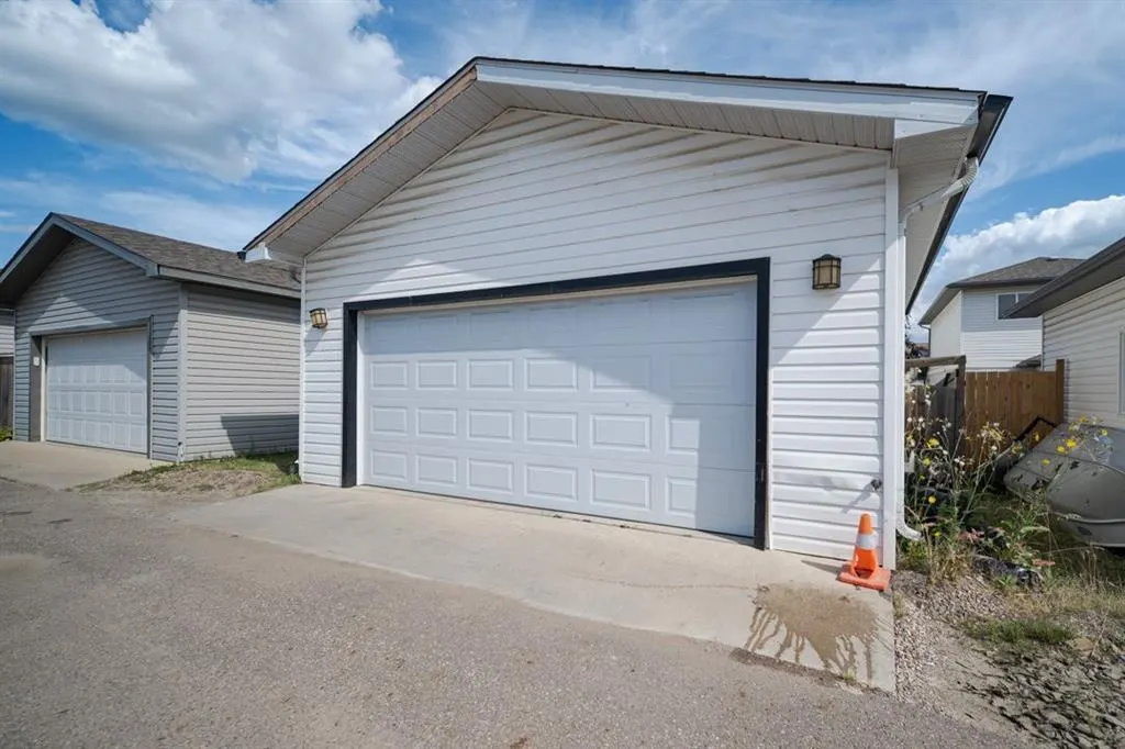 112 Sandstone Lane