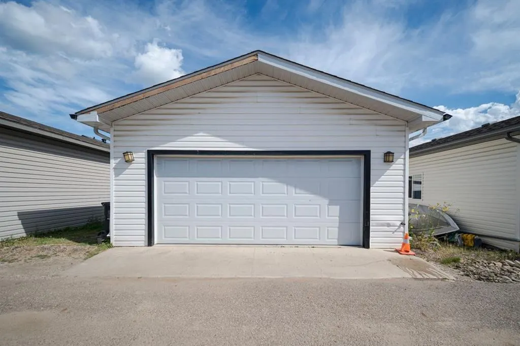 112 Sandstone Lane