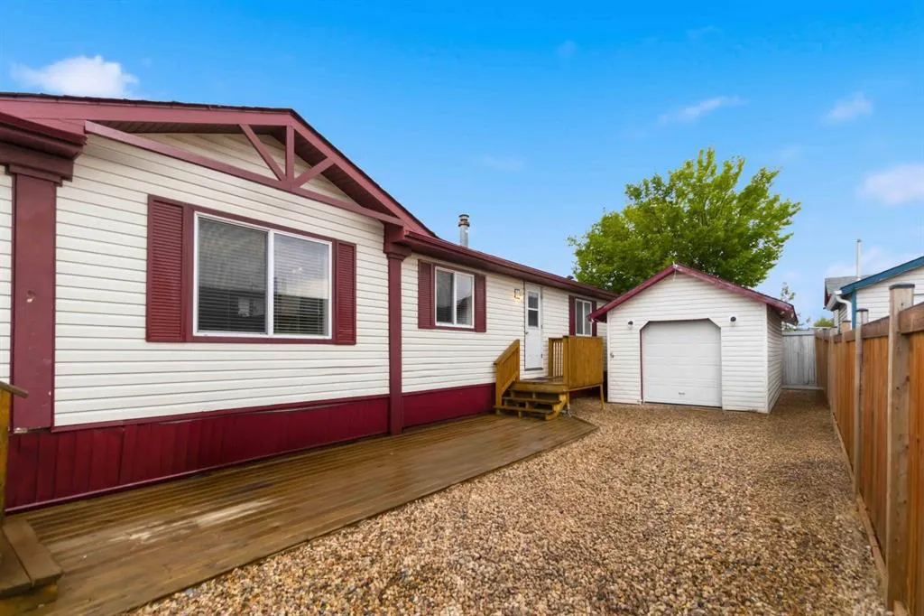 188 McKinlay Crescent