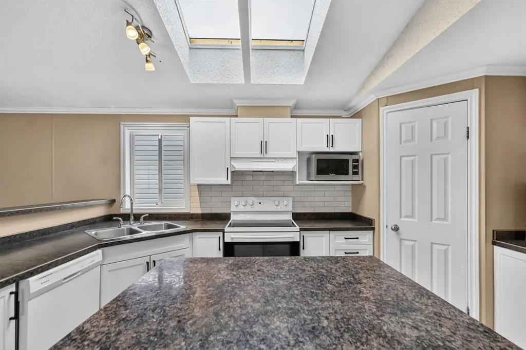 188 McKinlay Crescent