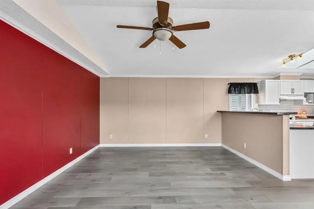 188 McKinlay Crescent