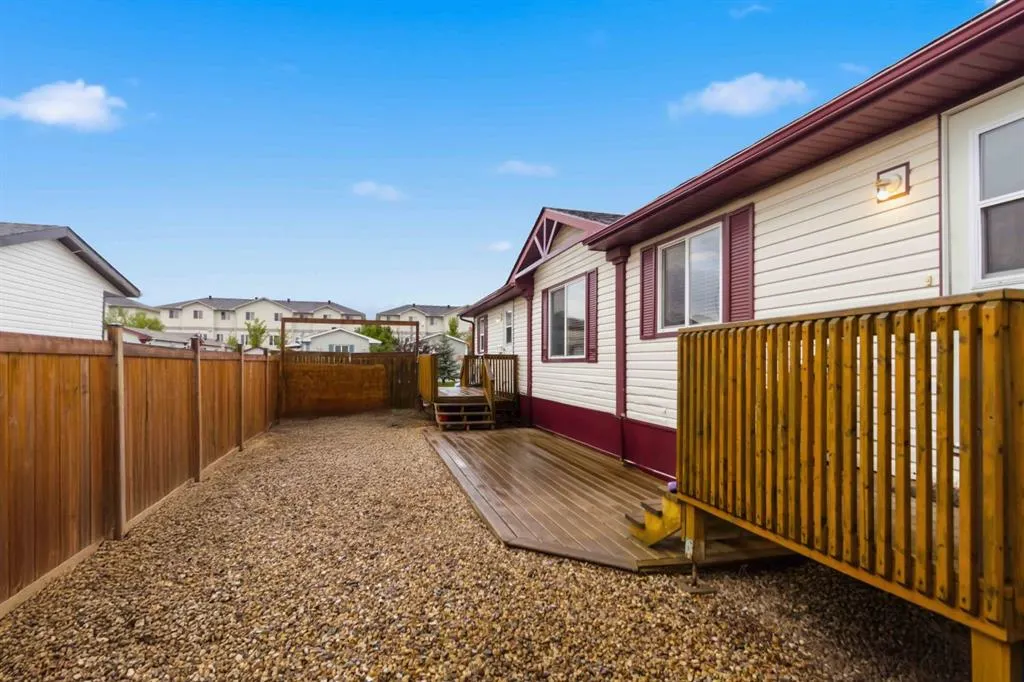 188 McKinlay Crescent