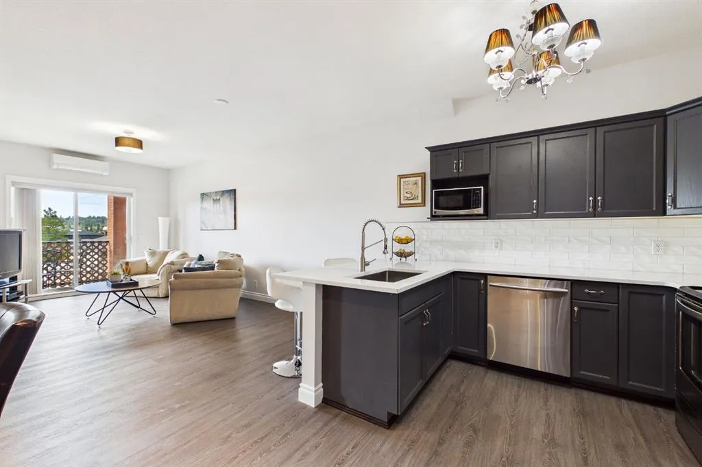 2134 Kensington Road NW #303