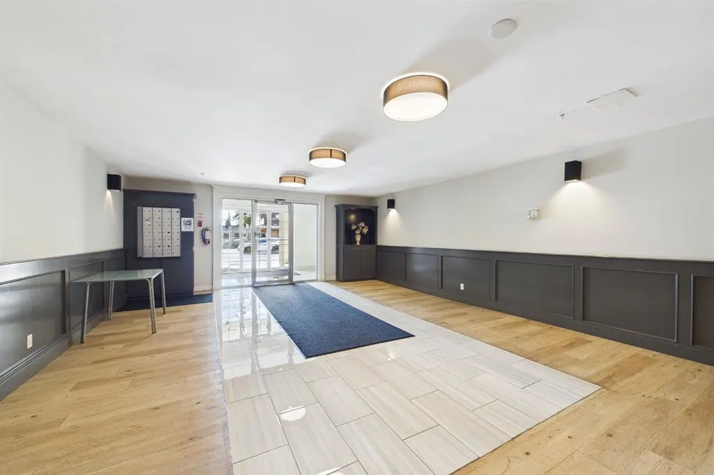 2134 Kensington Road NW #303