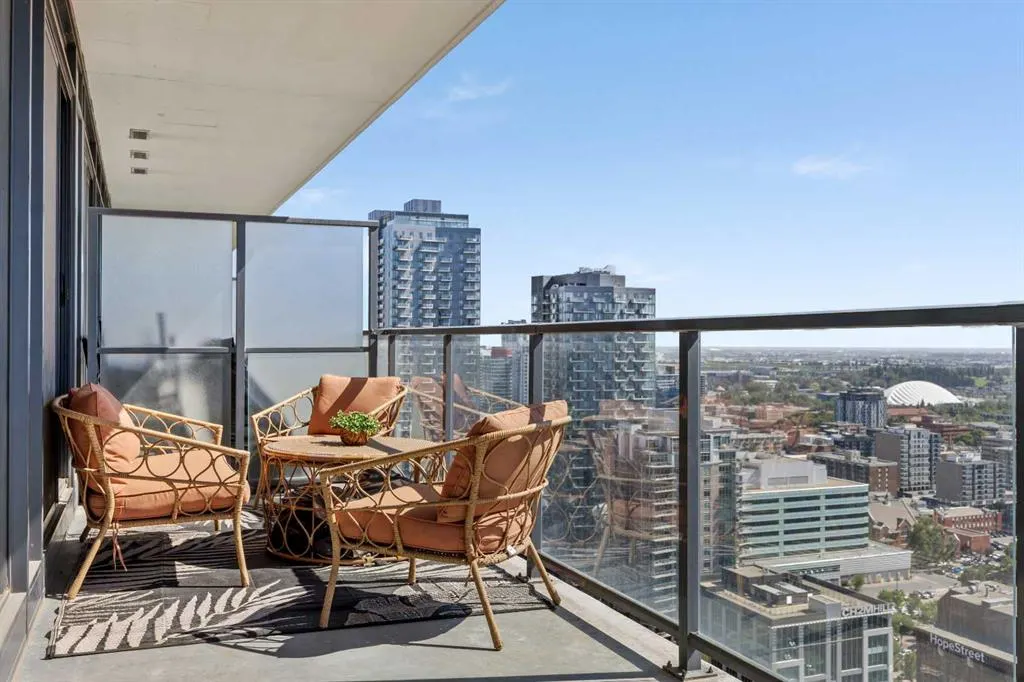 1010 6 Street SW #2702