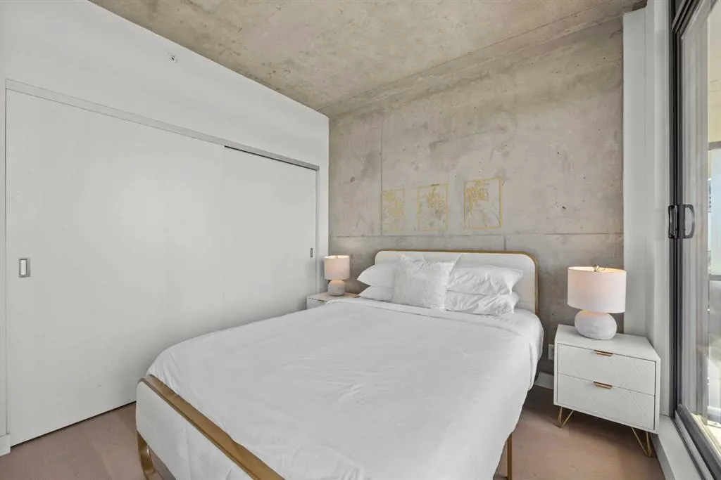 1010 6 Street SW #2702