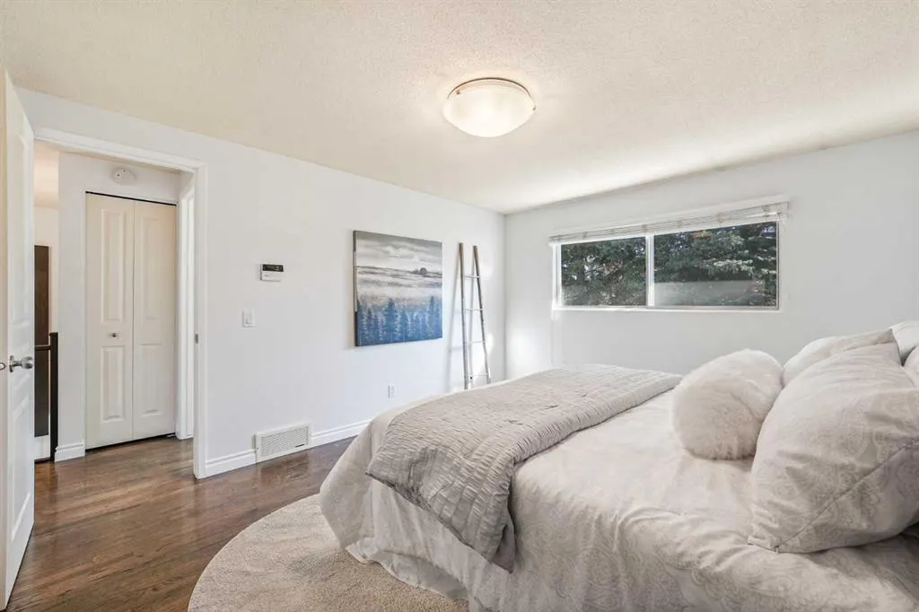 2815 Palliser Drive SW #6