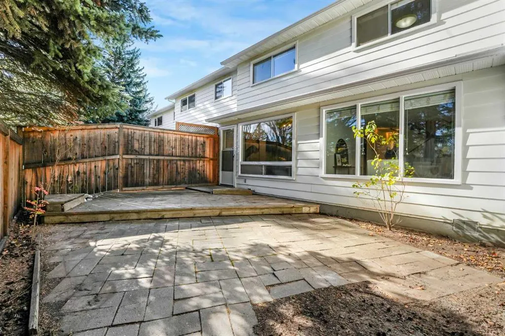 2815 Palliser Drive SW #6