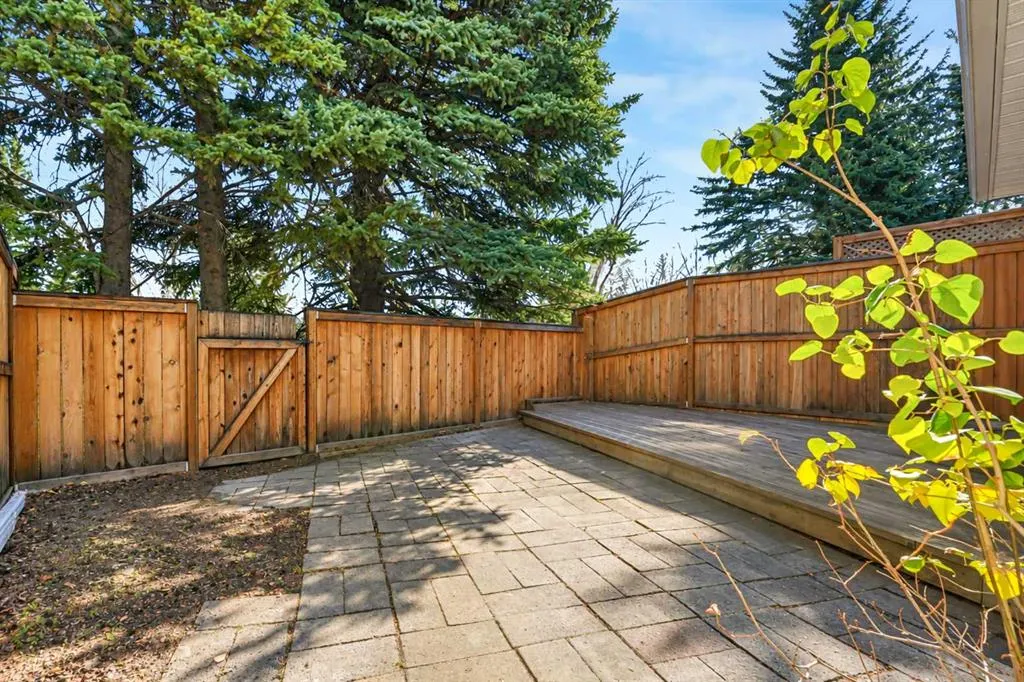 2815 Palliser Drive SW #6