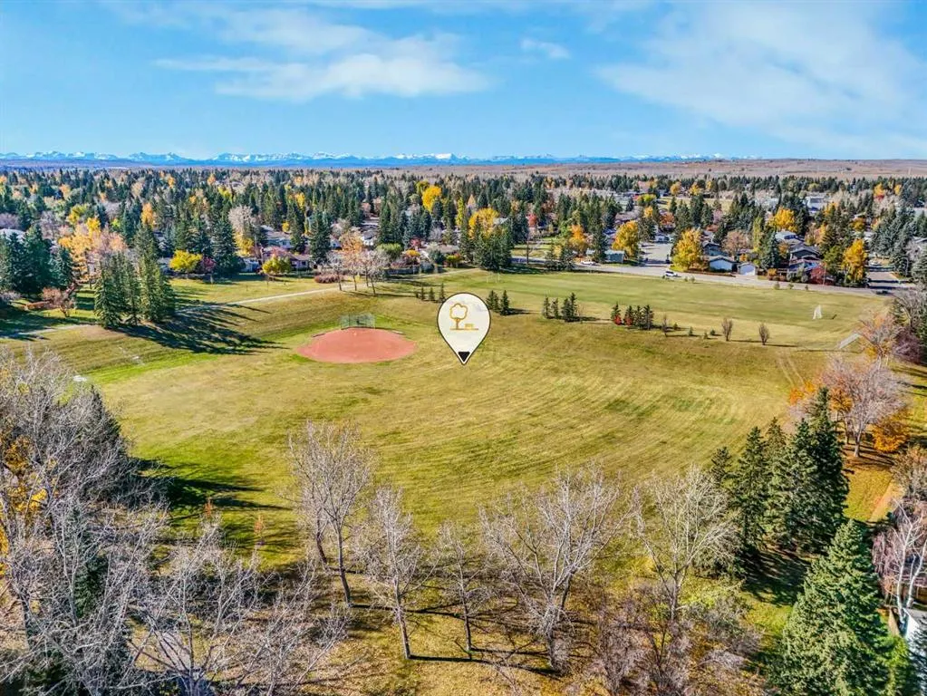 2815 Palliser Drive SW #6