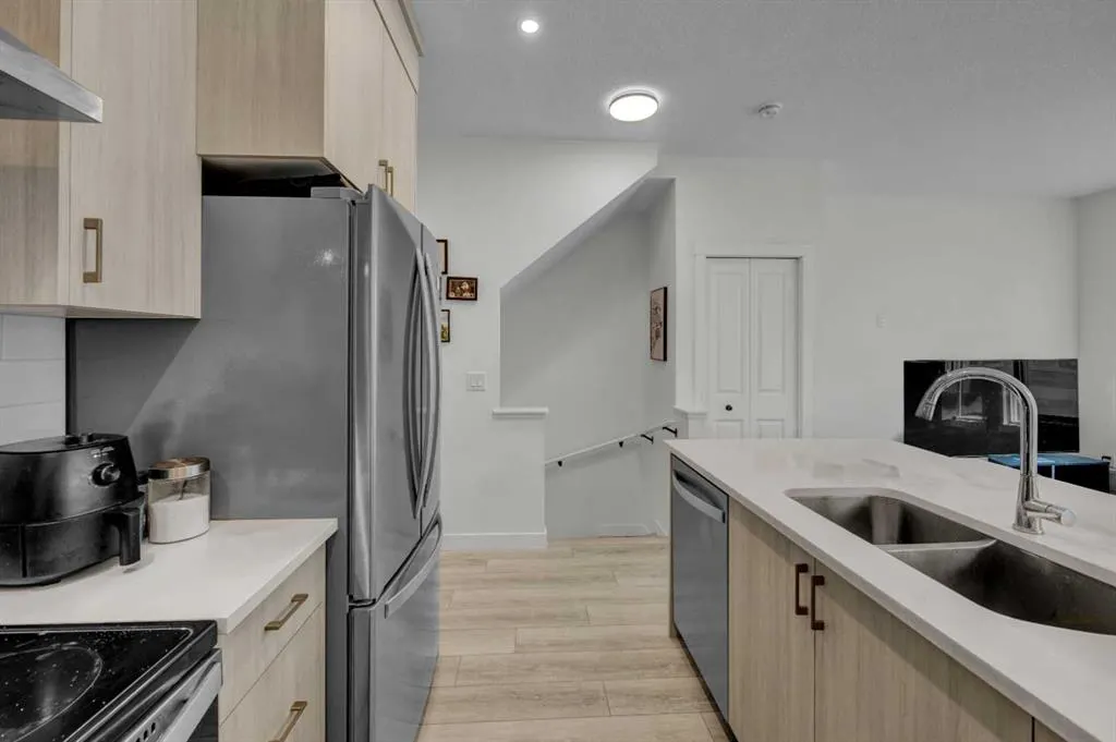 380 Seton Villas SE #152