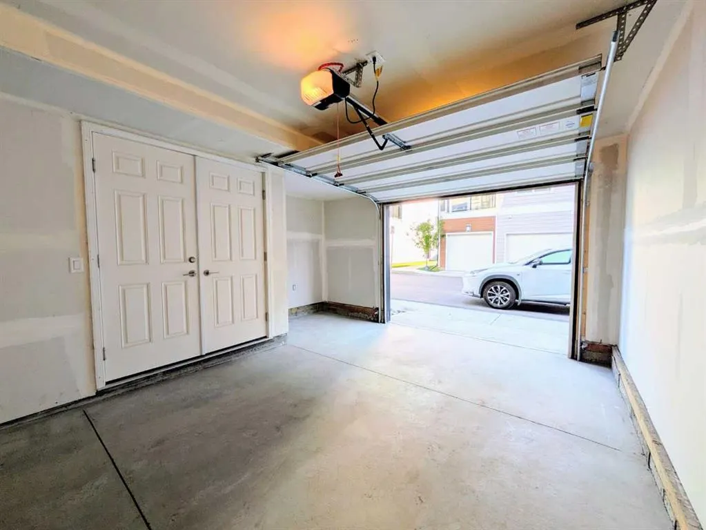 380 Seton Villas SE #152