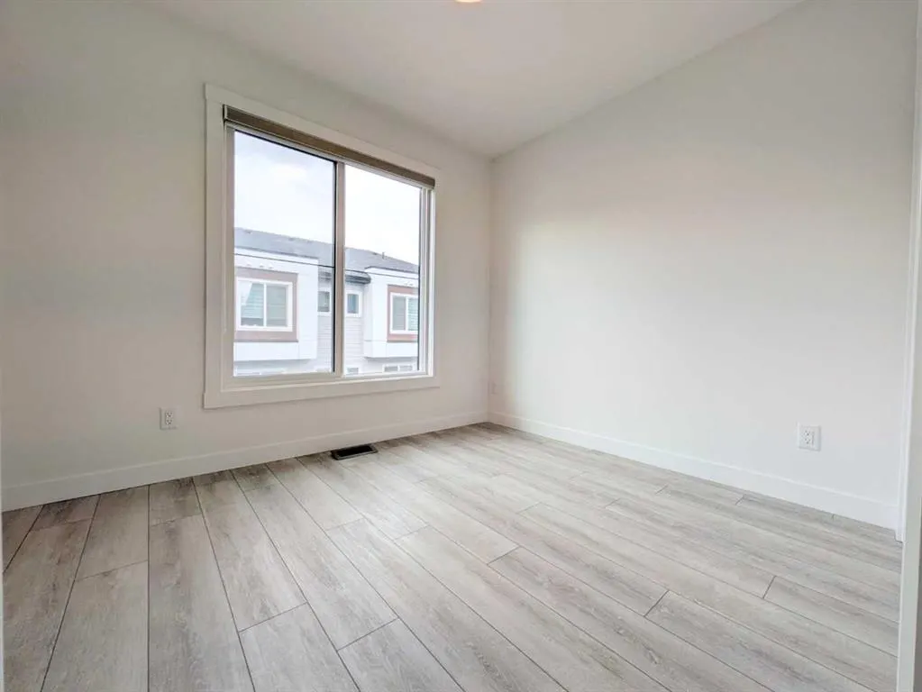 380 Seton Villas SE #152