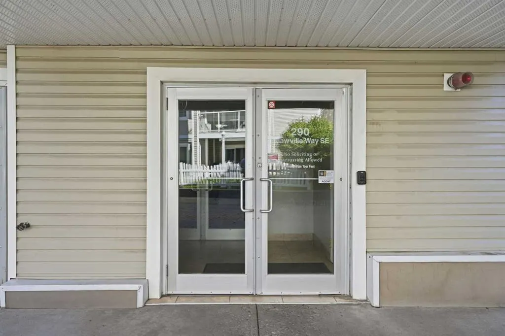 290 Shawville Way SE #221