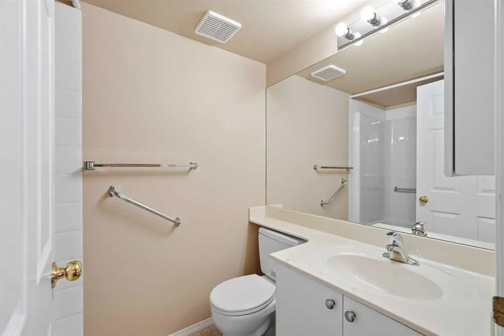 290 Shawville Way SE #221