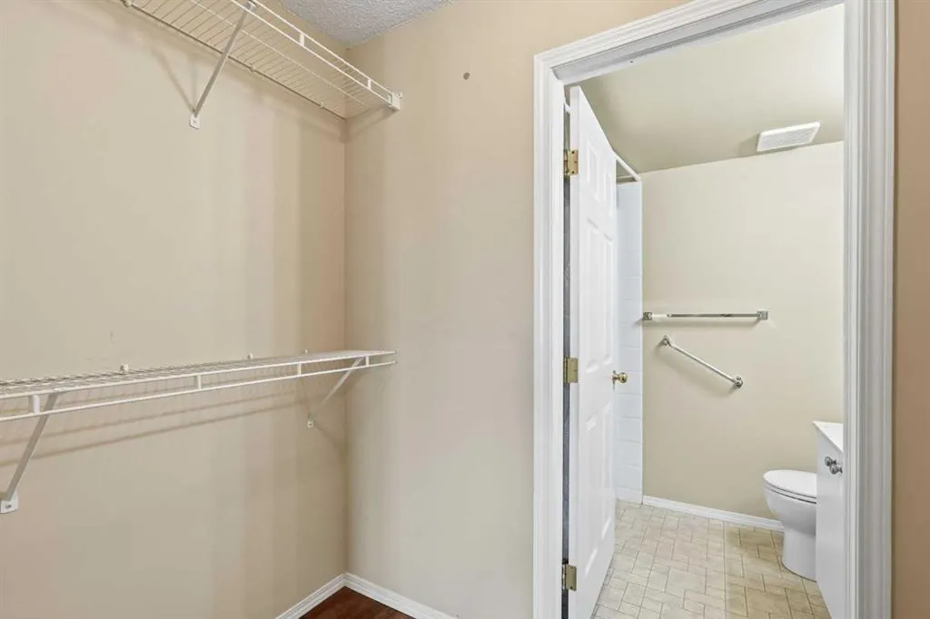 290 Shawville Way SE #221