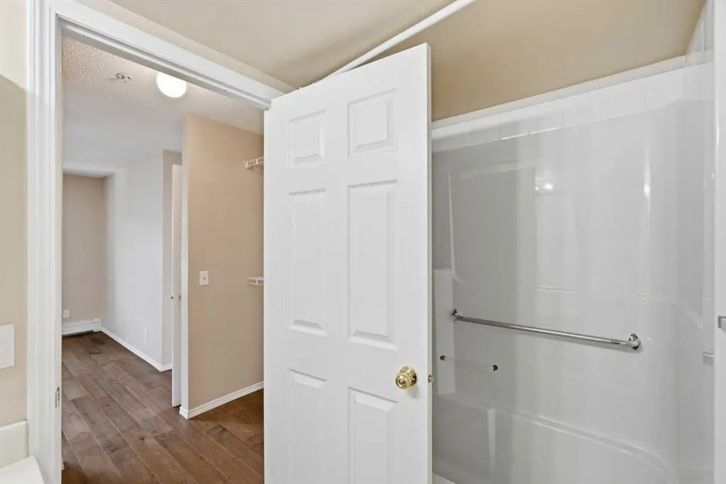 290 Shawville Way SE #221