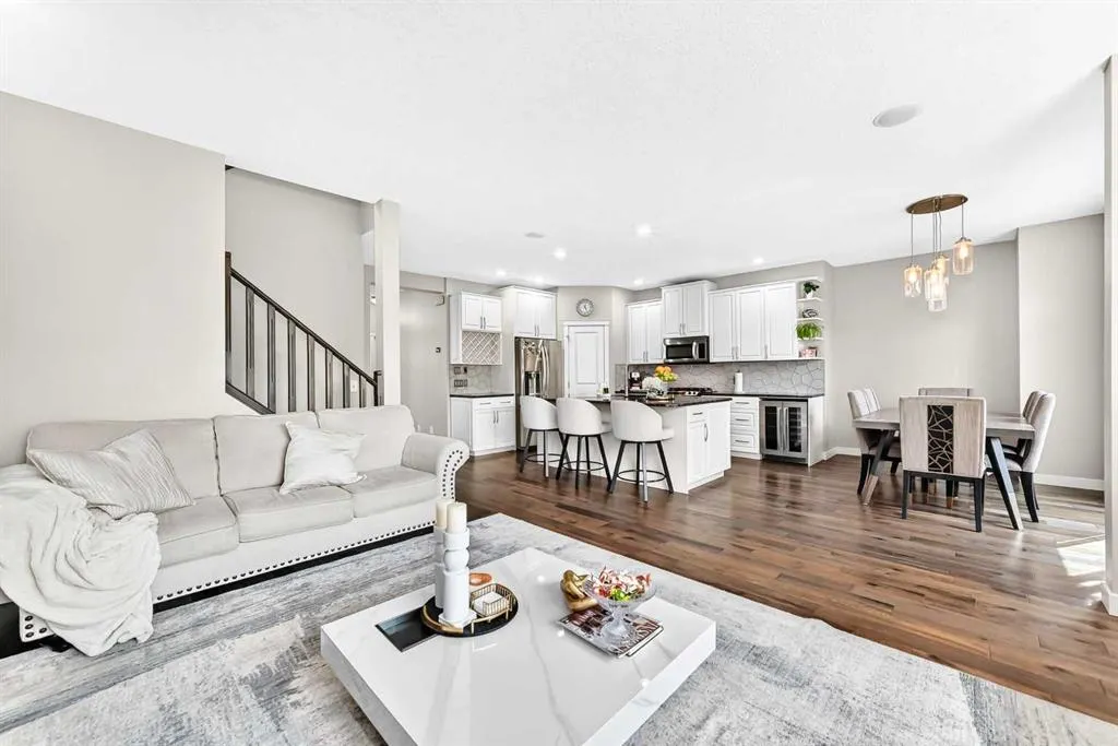 23 Everoak Bay SW