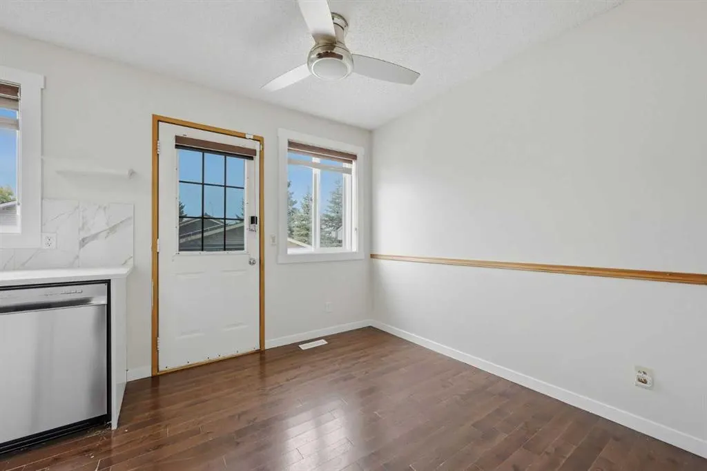 11 Martinwood Road NE