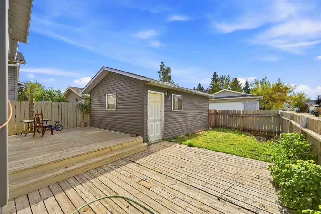 11 Martinwood Road NE