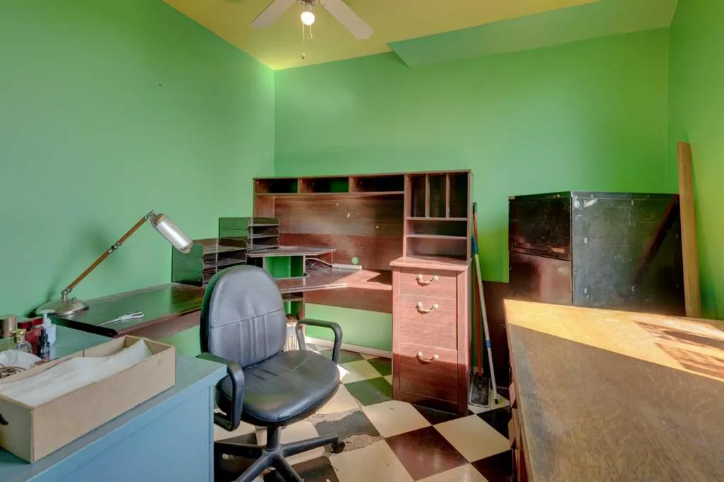222001 Range Road 225B