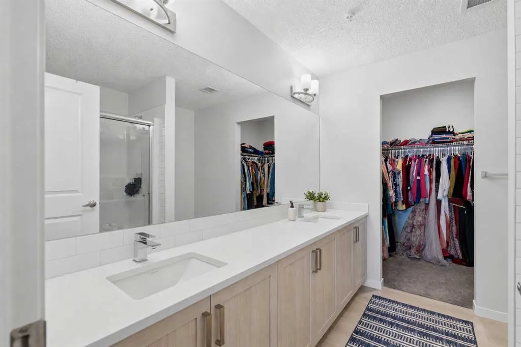 550 Belmont Street SW #3210