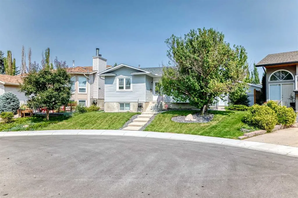 116 McKerrell Close SE