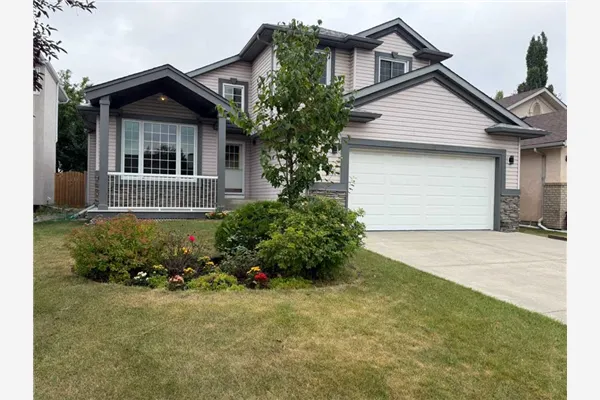 376 Sunlake Road SE