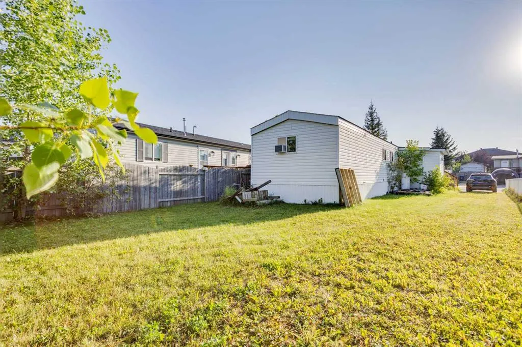 173 Cokerill Crescent