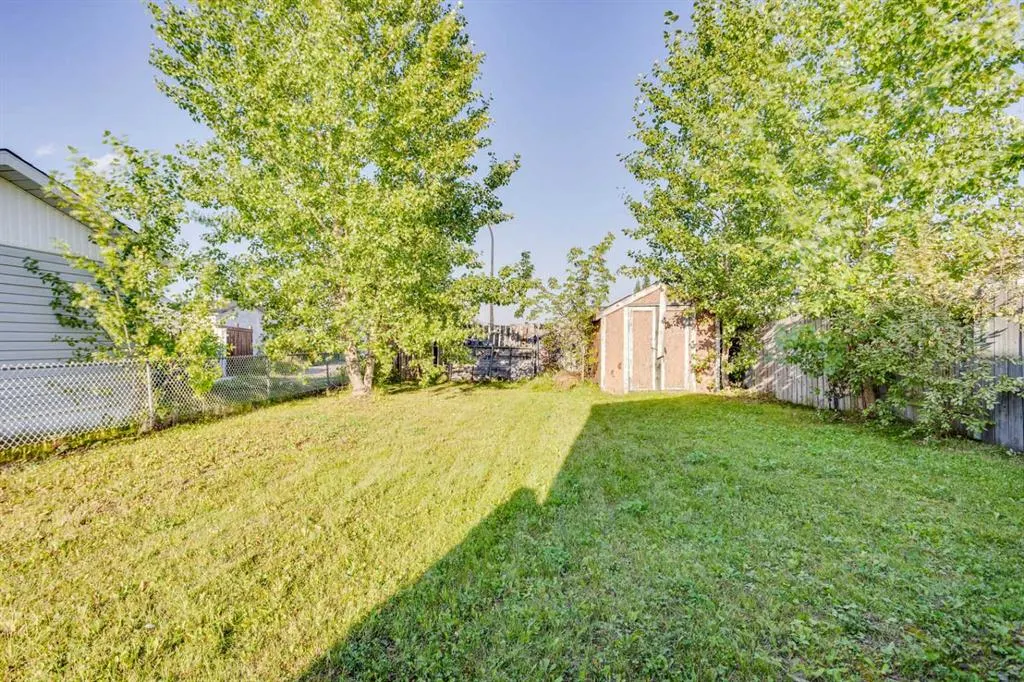 173 Cokerill Crescent