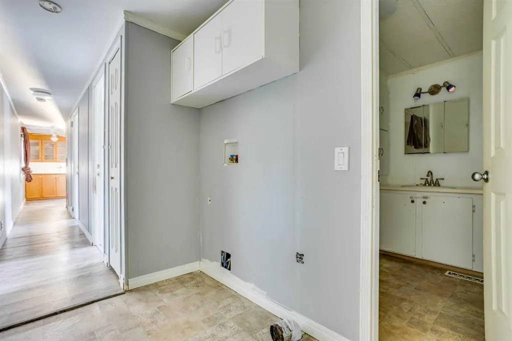 173 Cokerill Crescent