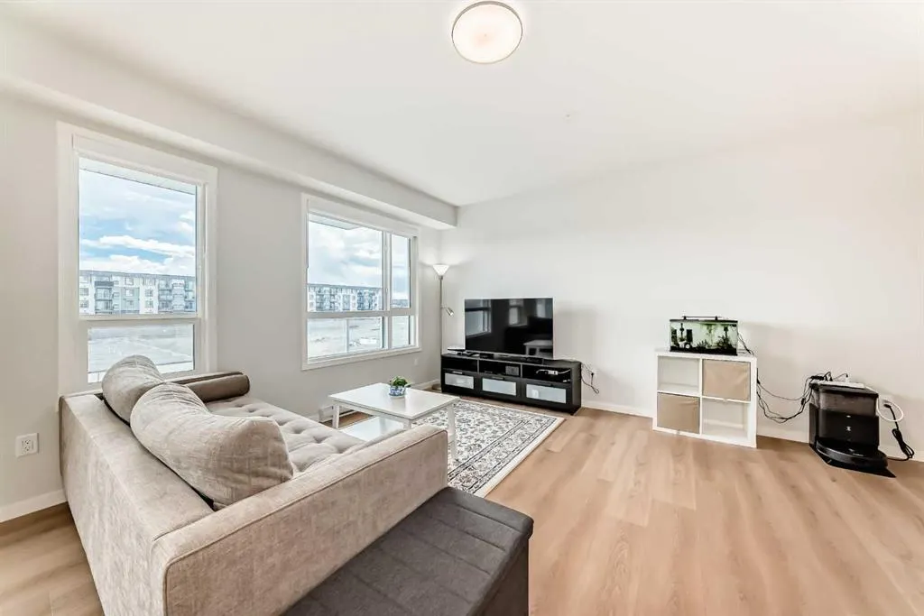 550 Belmont Street SW #4315