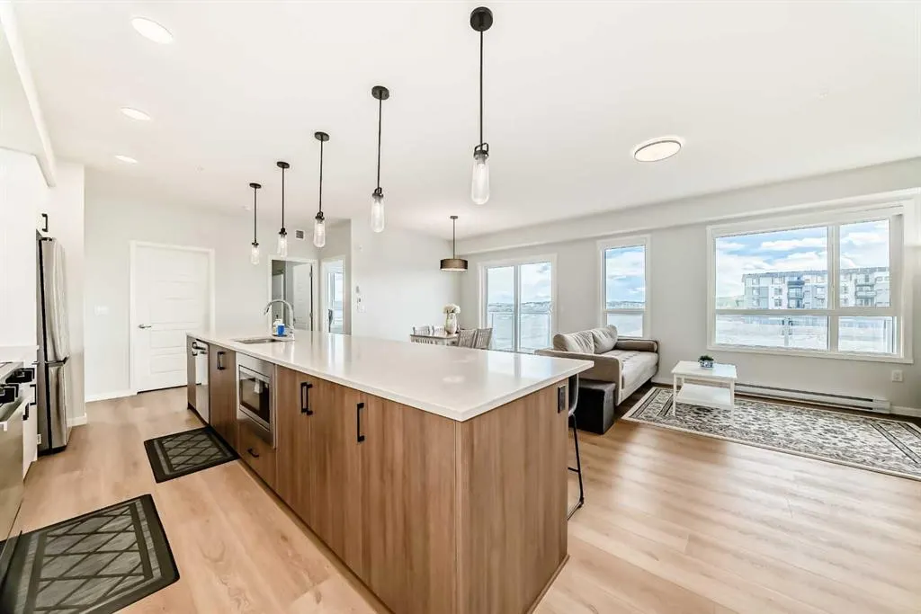 550 Belmont Street SW #4315