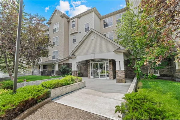 2000 Applevillage Court SE