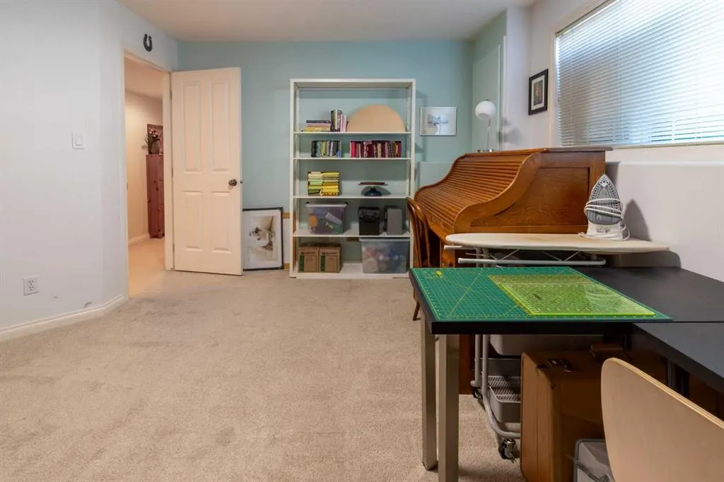 198 Blackfoot Boulevard W