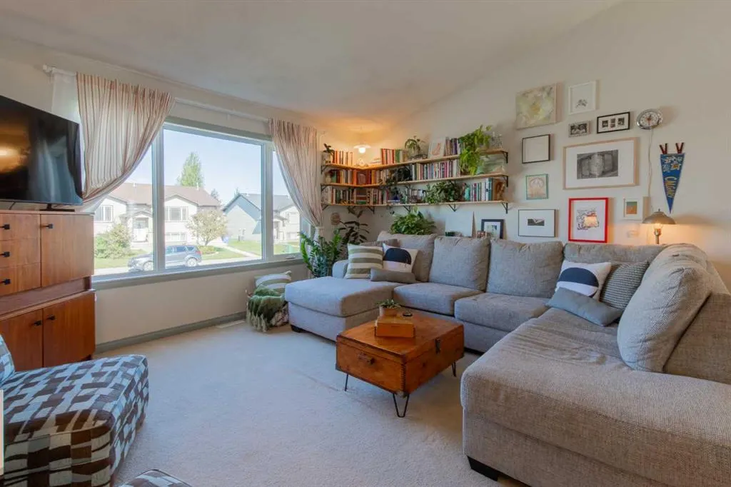 198 Blackfoot Boulevard W