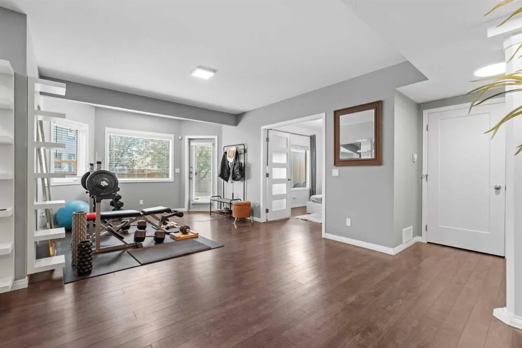107 Edgebrook Circle NW