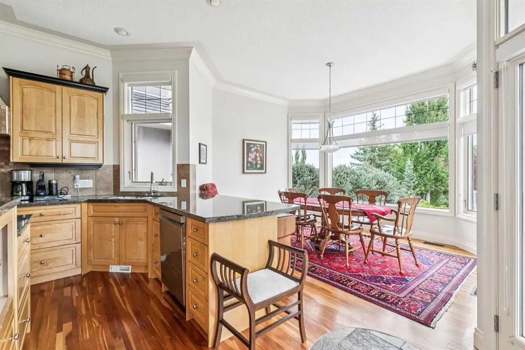 44 Evergreen Lane SW