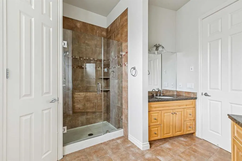 44 Evergreen Lane SW