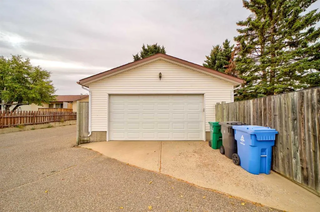 174 Eagle Road N
