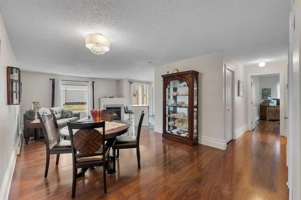 7106 Valleyview Park SE #106