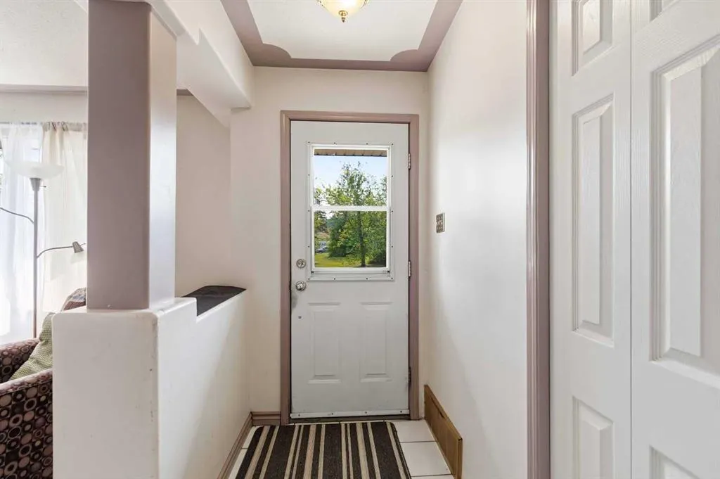 25 Crescent Heights