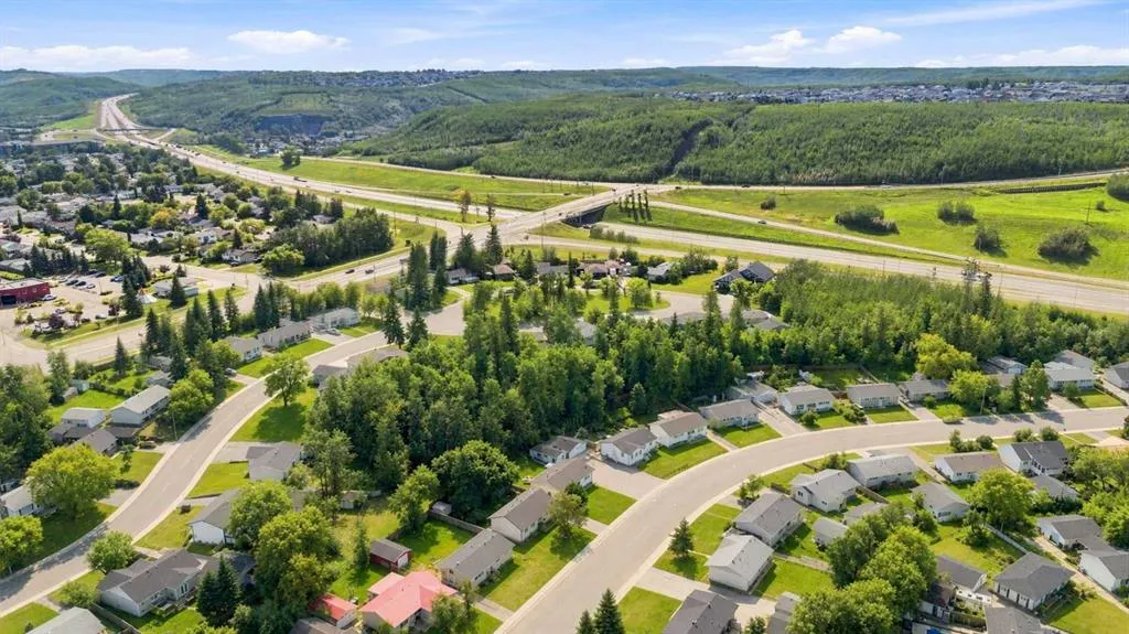 25 Crescent Heights