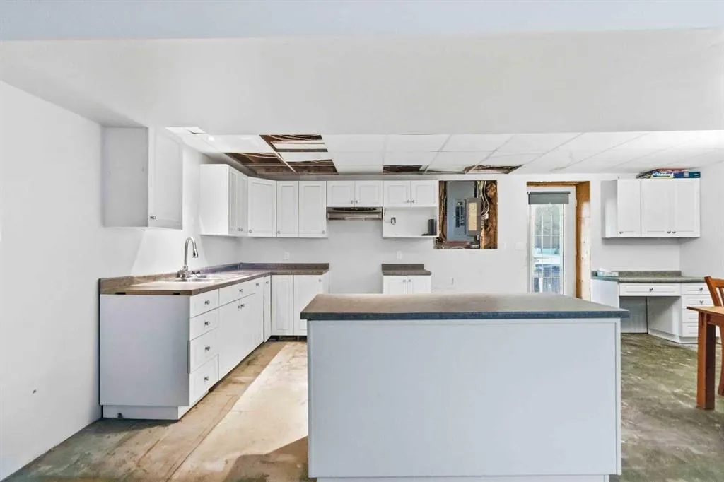 25 Crescent Heights